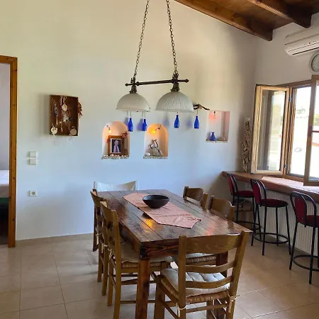 Apartment Roubini *