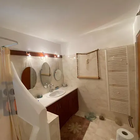 Roubini Apartment Corinth