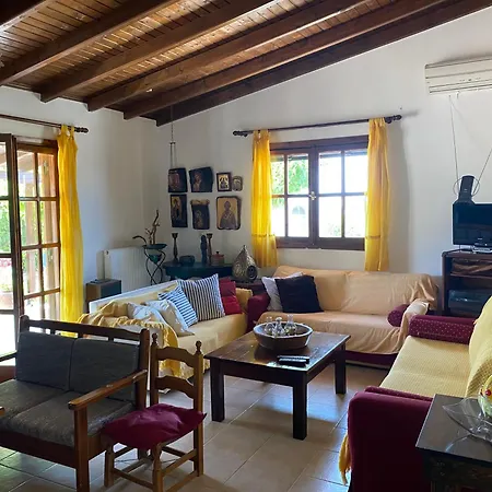Apartment Roubini